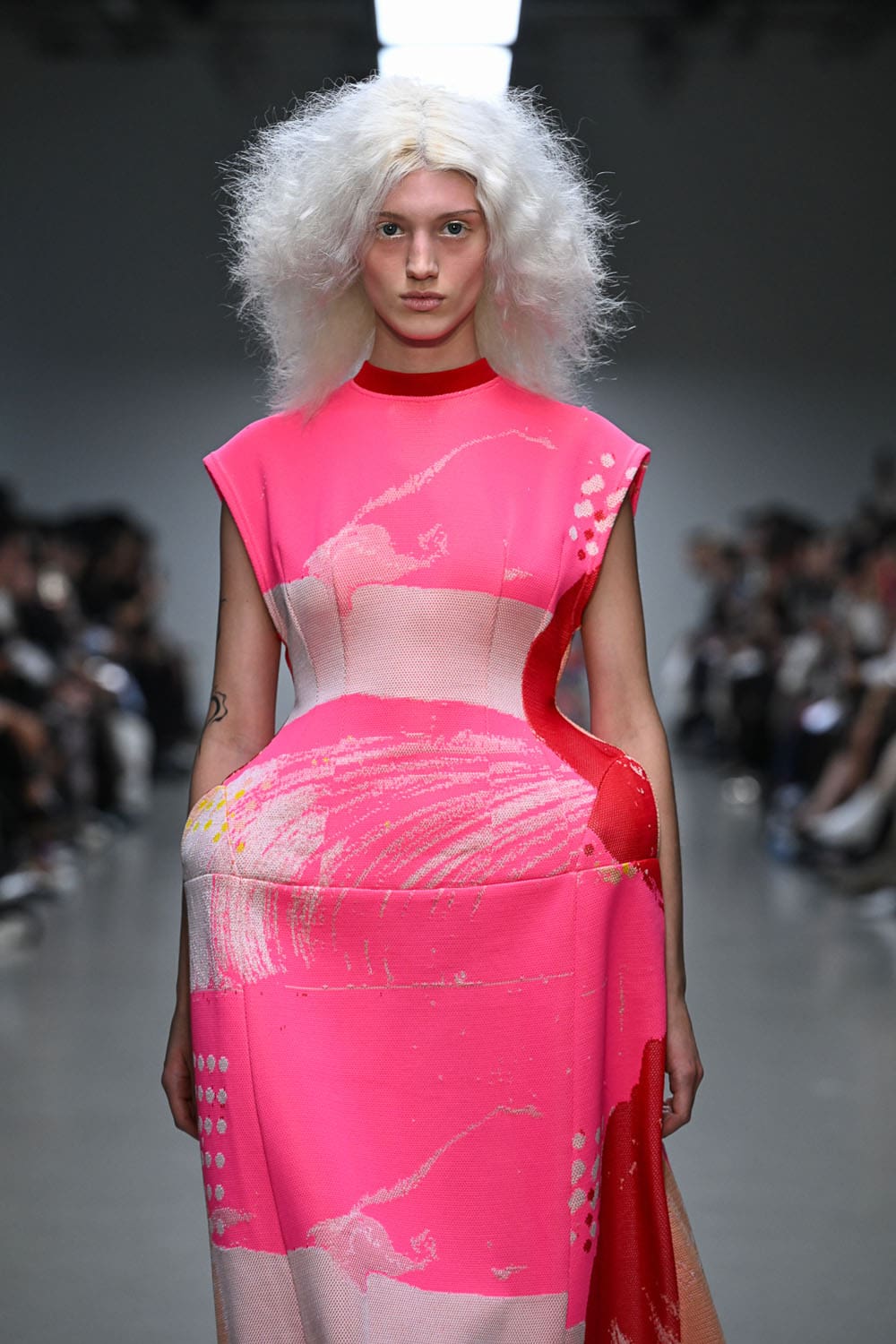 Anrealage Spring Summer 2026 Close Up Runway Magazine (20)