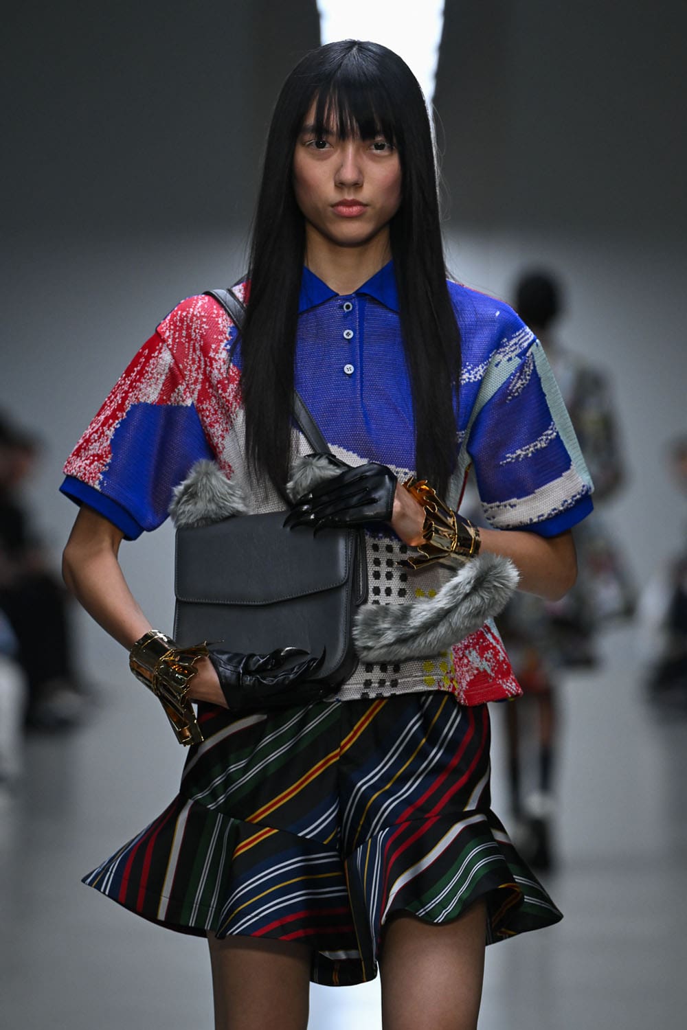 Anrealage Spring Summer 2026 Close Up Runway Magazine (27)