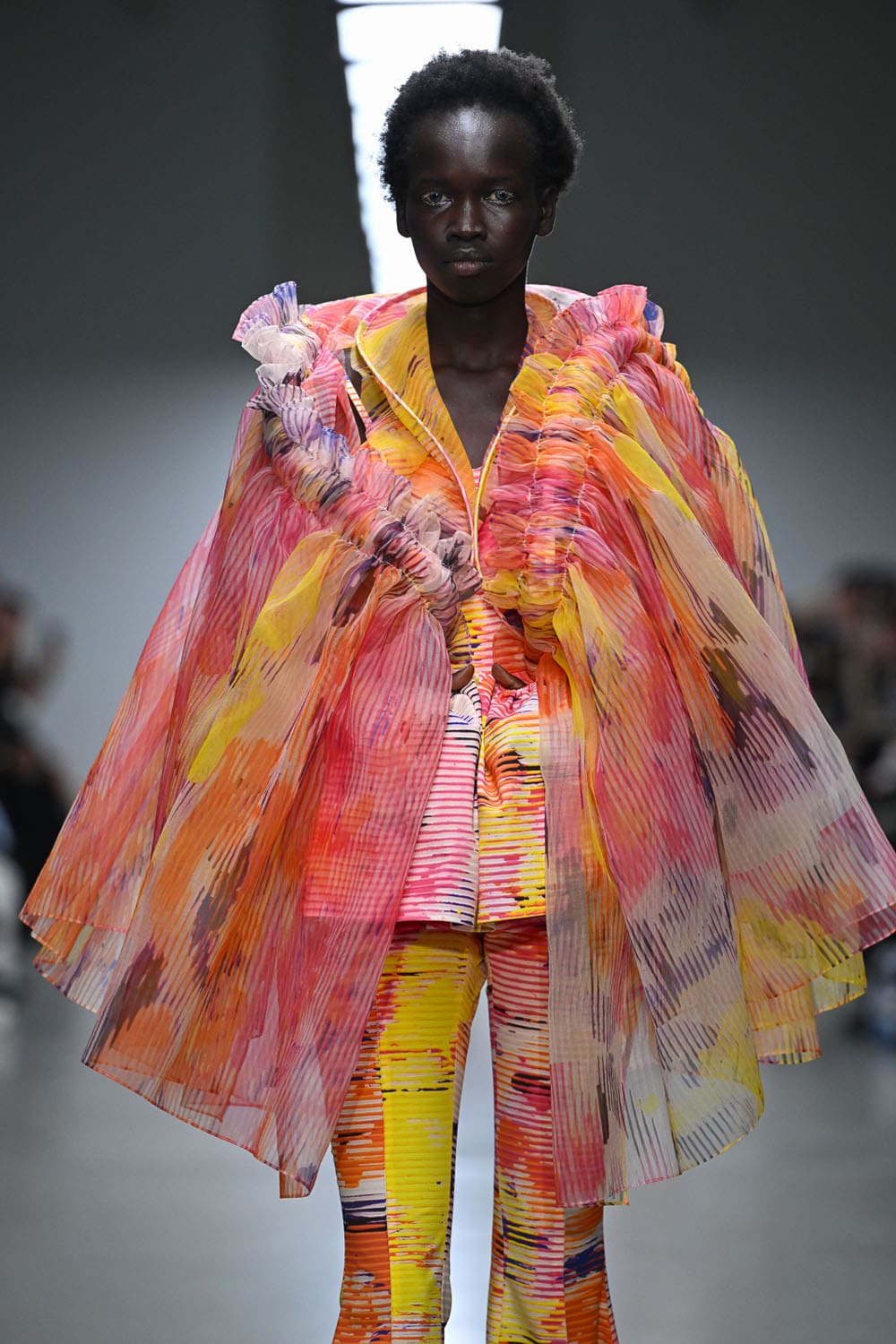 Anrealage Spring Summer 2026 Close Up Runway Magazine (33)