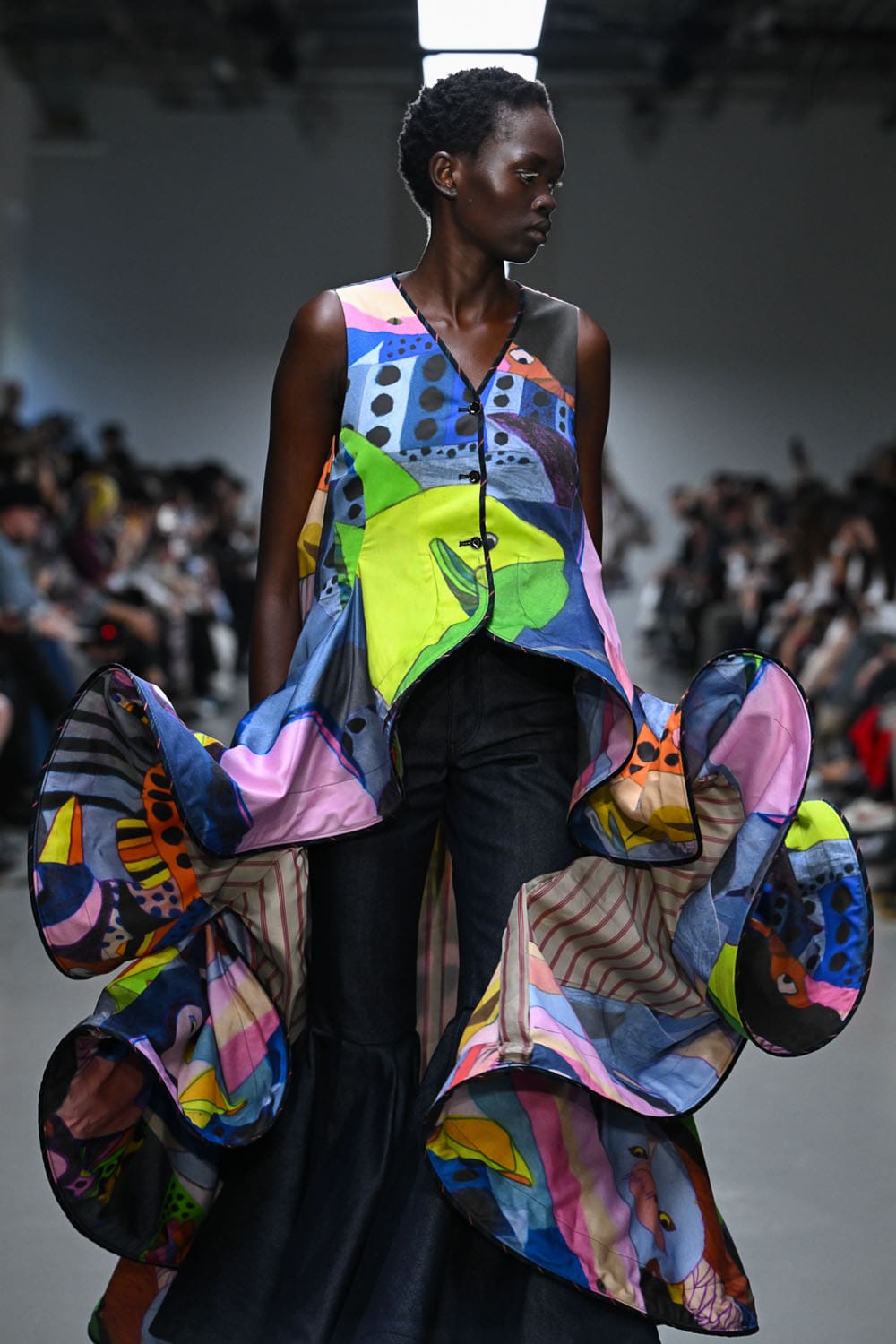 Anrealage Spring Summer 2026 Close Up Runway Magazine (36)