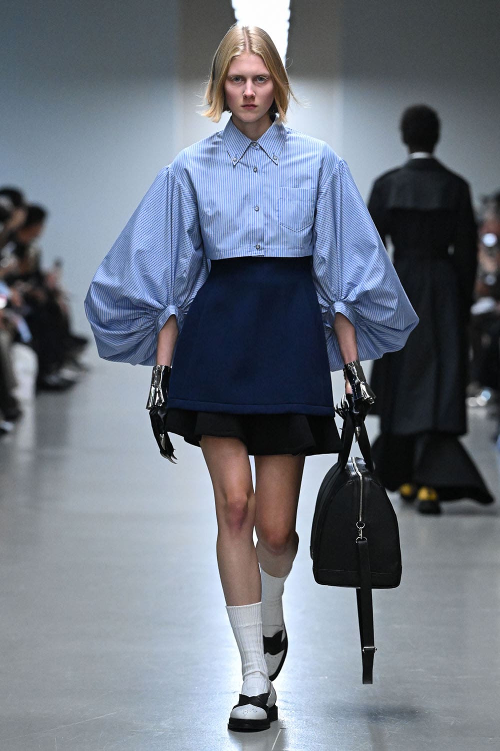 Anrealage Spring Summer 2026 Runway Magazine (9)