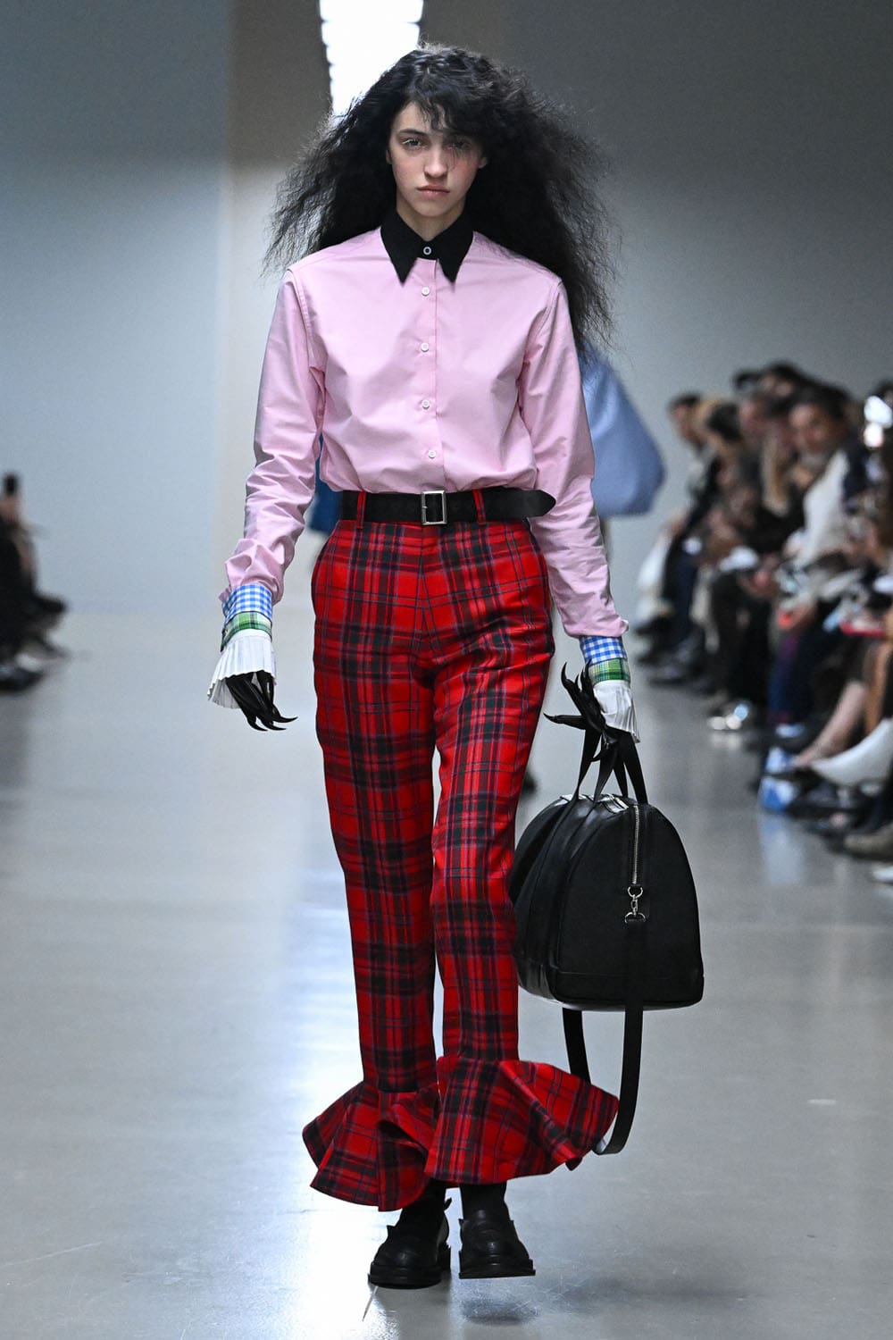 Anrealage Spring Summer 2026 Runway Magazine (10)