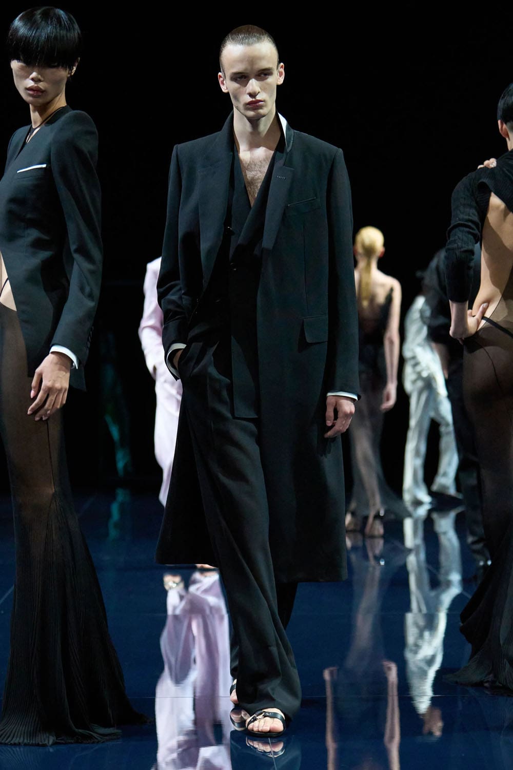 Tom Ford Spring Summer 2026 Runway Magazine (45)