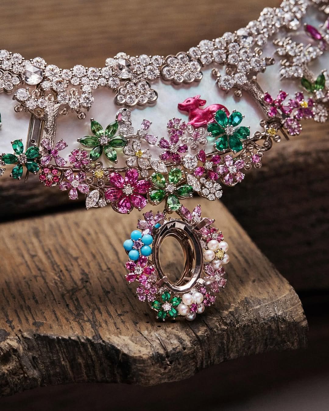 Diorexquis Haute Joaillerie by Victoire de Castellane Runway Magazine (1)