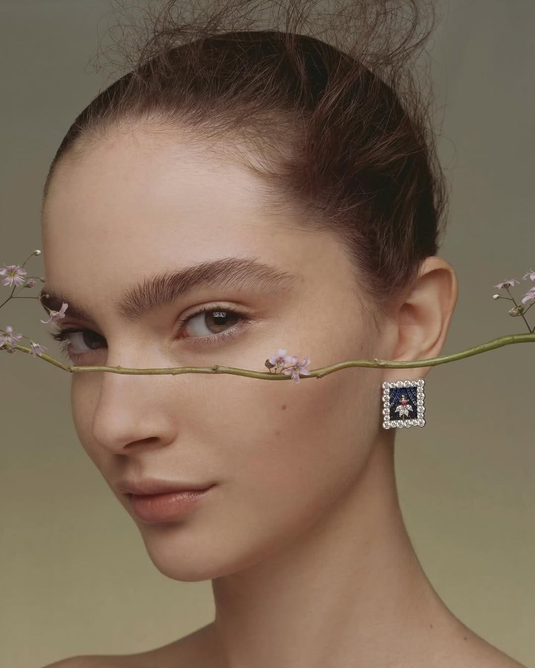 Diorexquis Haute Joaillerie by Victoire de Castellane Runway Magazine (12)