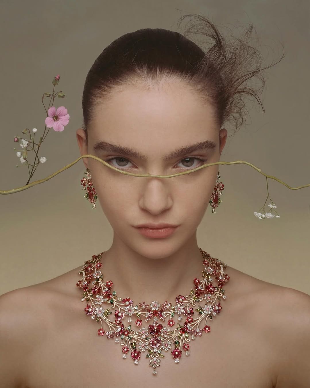 Diorexquis Haute Joaillerie by Victoire de Castellane Runway Magazine (20)