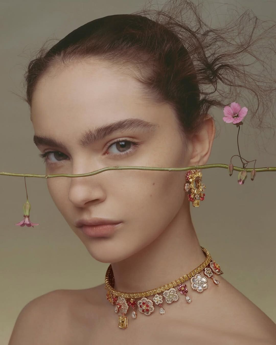 Diorexquis Haute Joaillerie by Victoire de Castellane Runway Magazine (8)