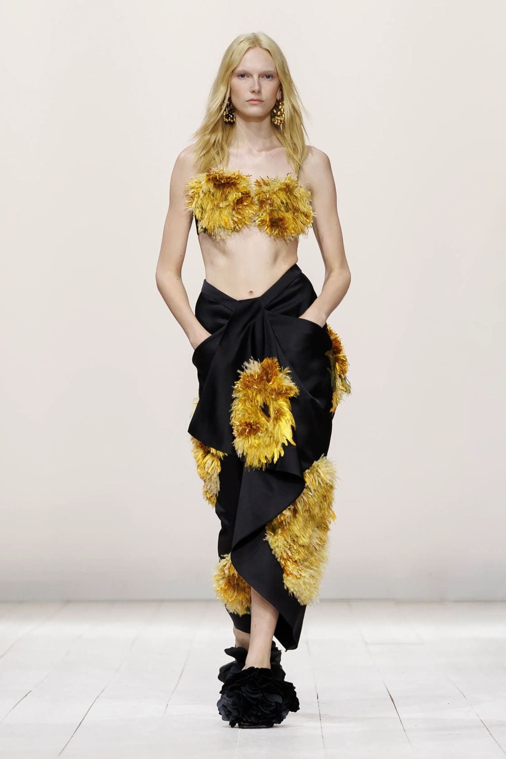Givenchy Spring Summer 2026 Runway Magazine (16)