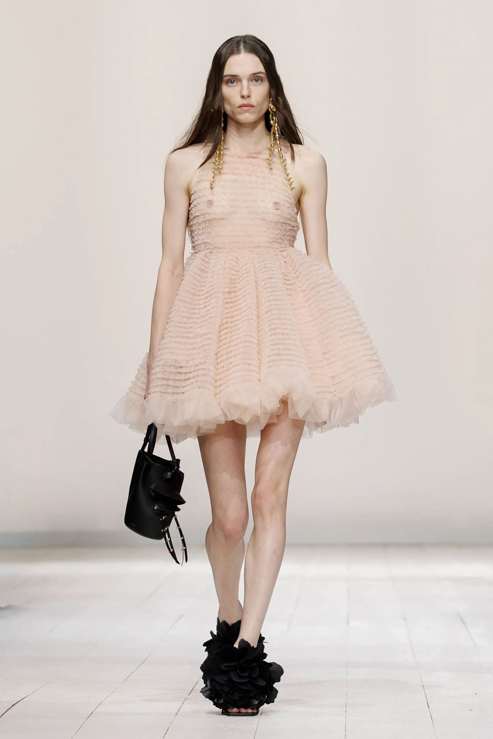Givenchy Spring Summer 2026 Runway Magazine (27)