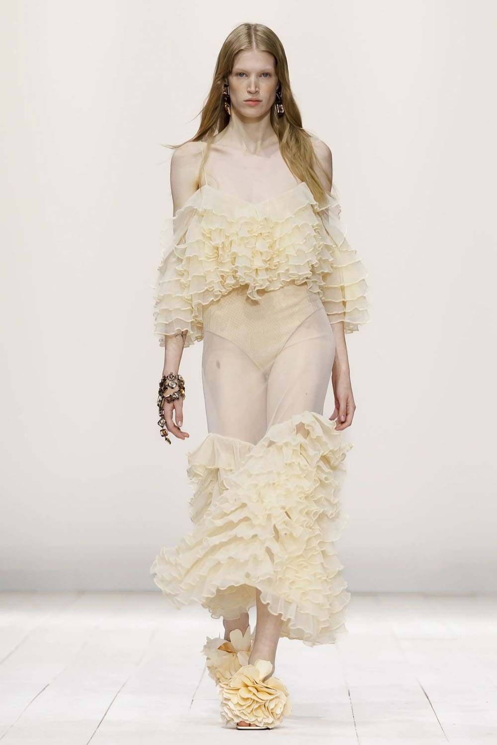 Givenchy Spring Summer 2026 Runway Magazine (45)