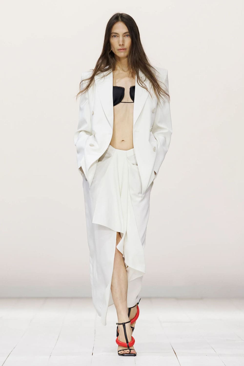 Givenchy Spring Summer 2026 Runway Magazine (8)
