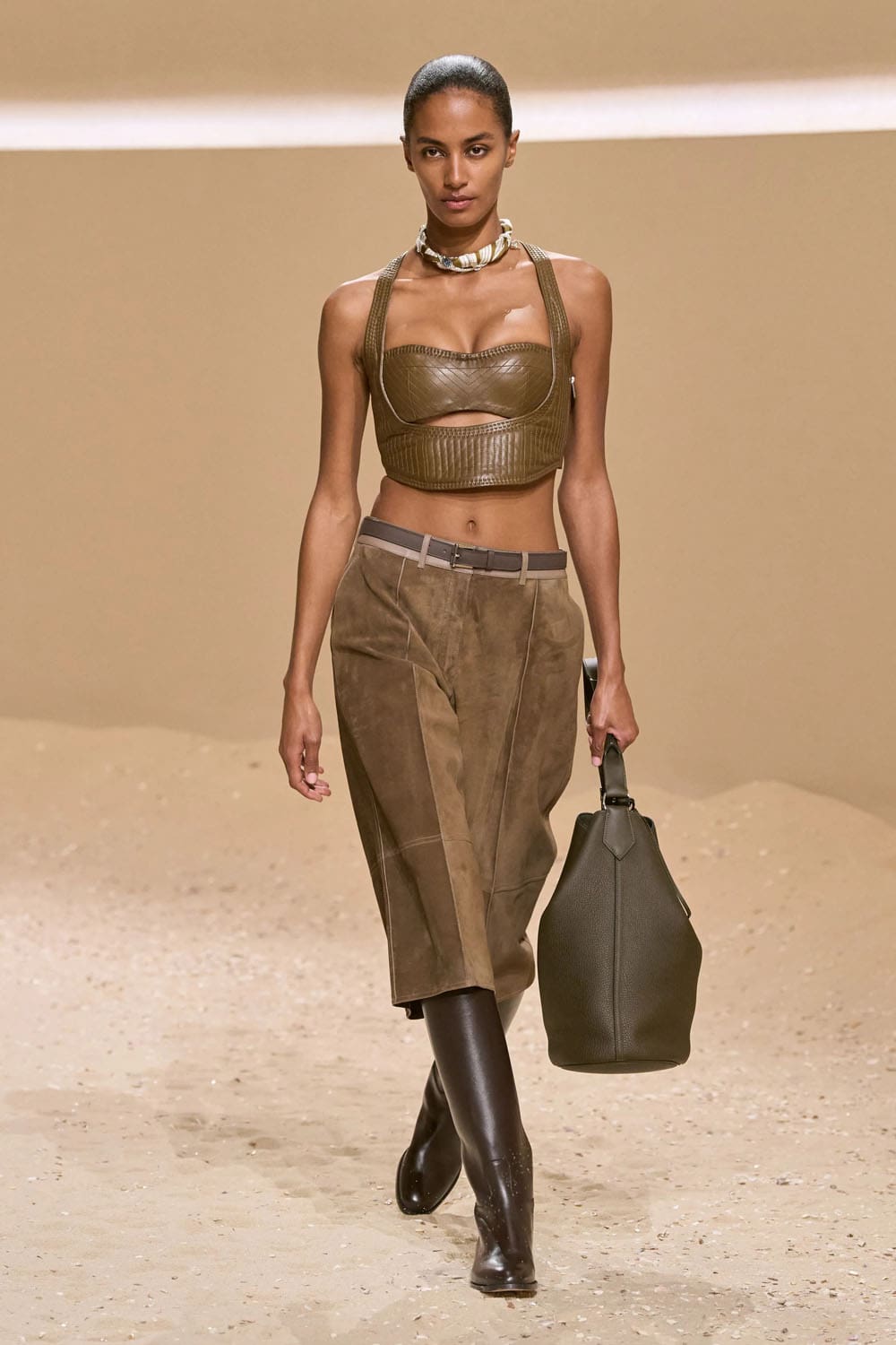 Hermes Spring Summer 2026 Runway Magazine (24)