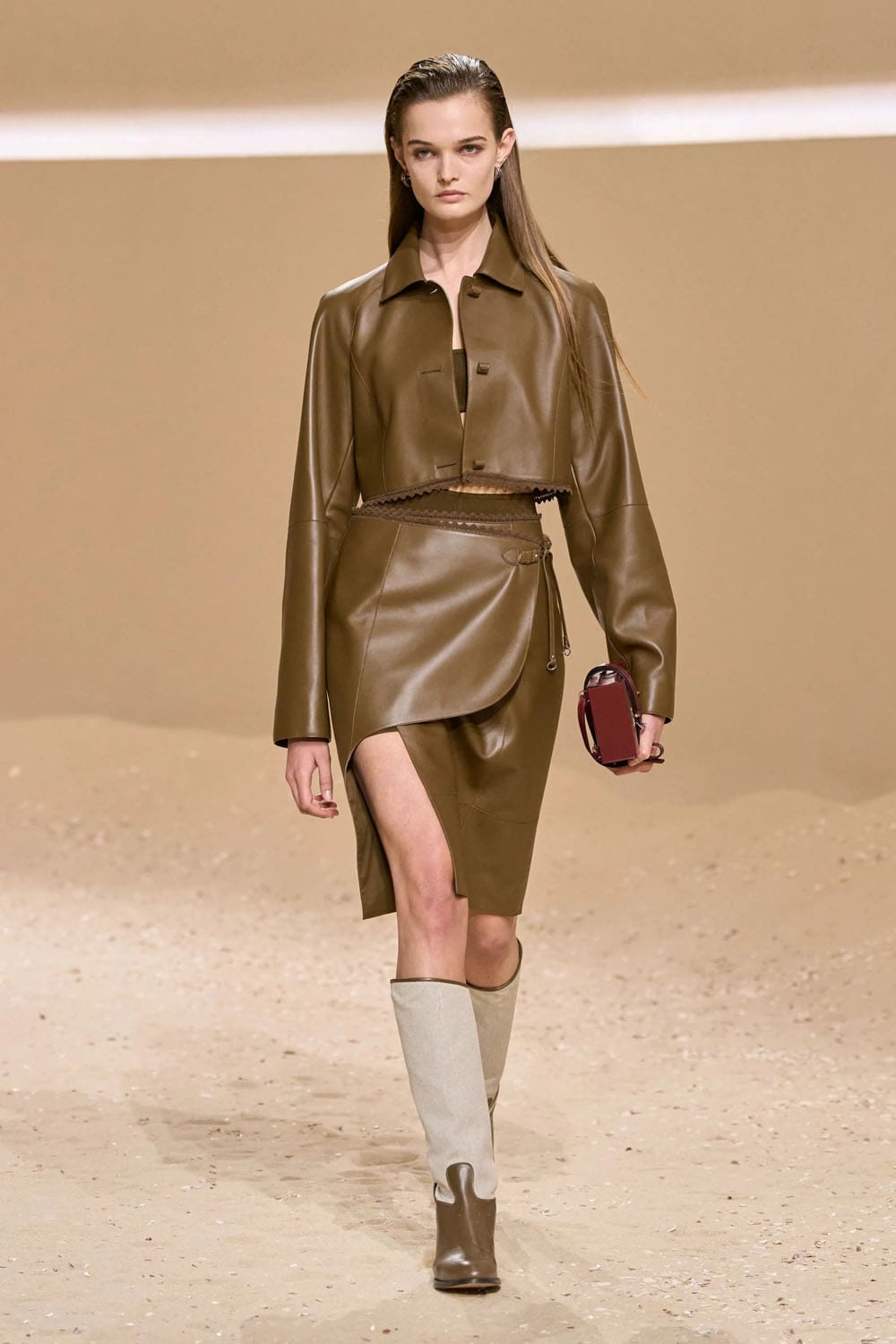 Hermes Spring Summer 2026 Runway Magazine (3)