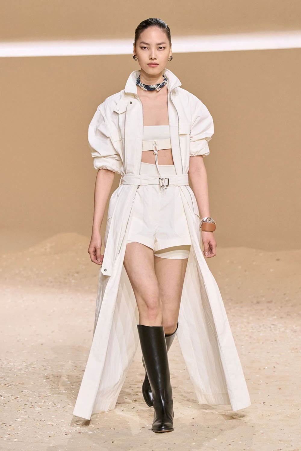 Hermes Spring Summer 2026 Runway Magazine (42)