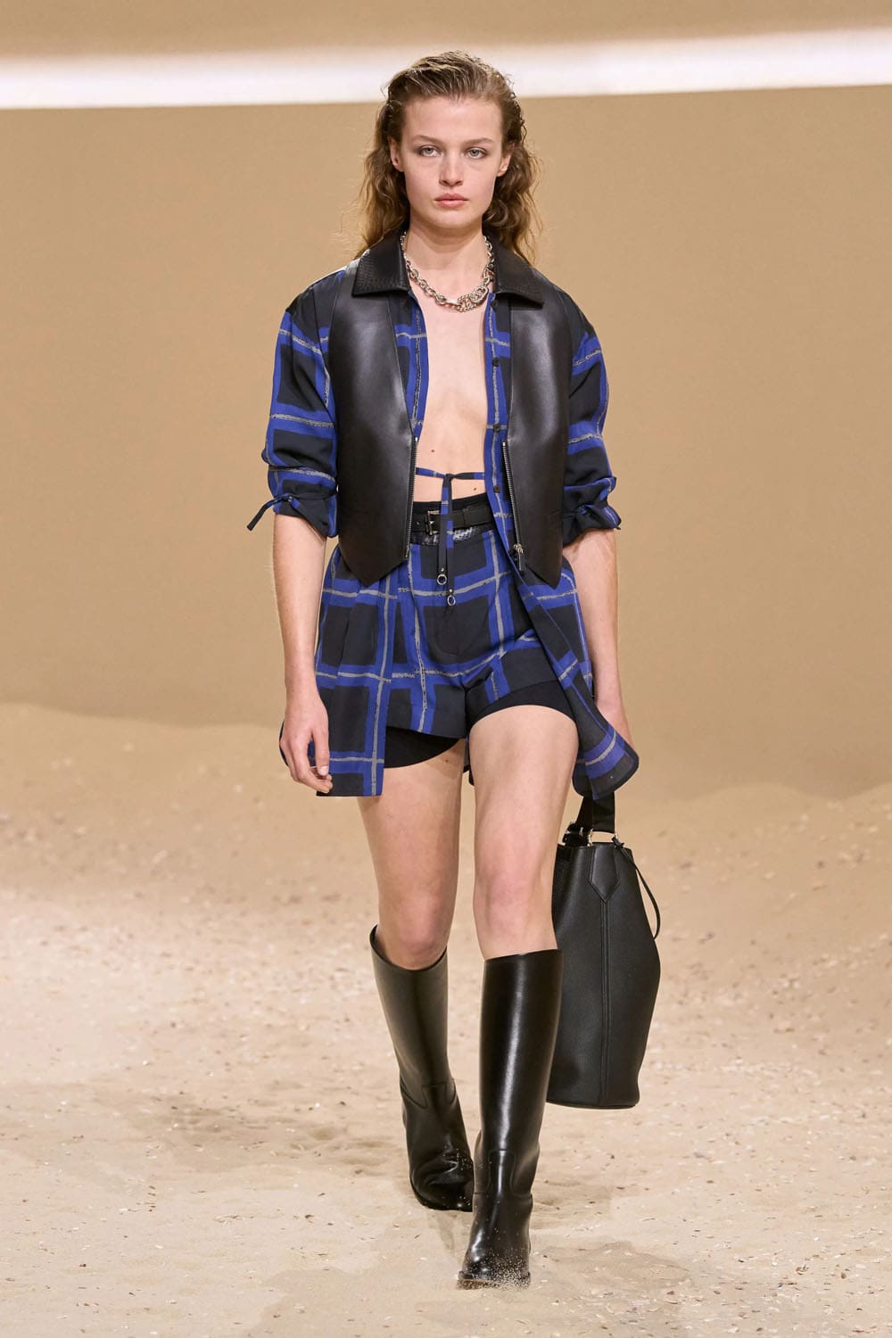 Hermes Spring Summer 2026 Runway Magazine (43)