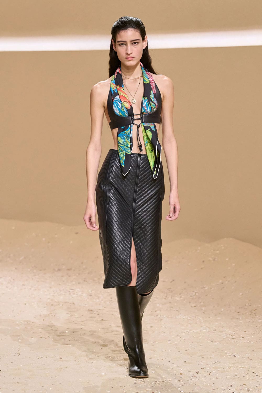 Hermes Spring Summer 2026 Runway Magazine (56)