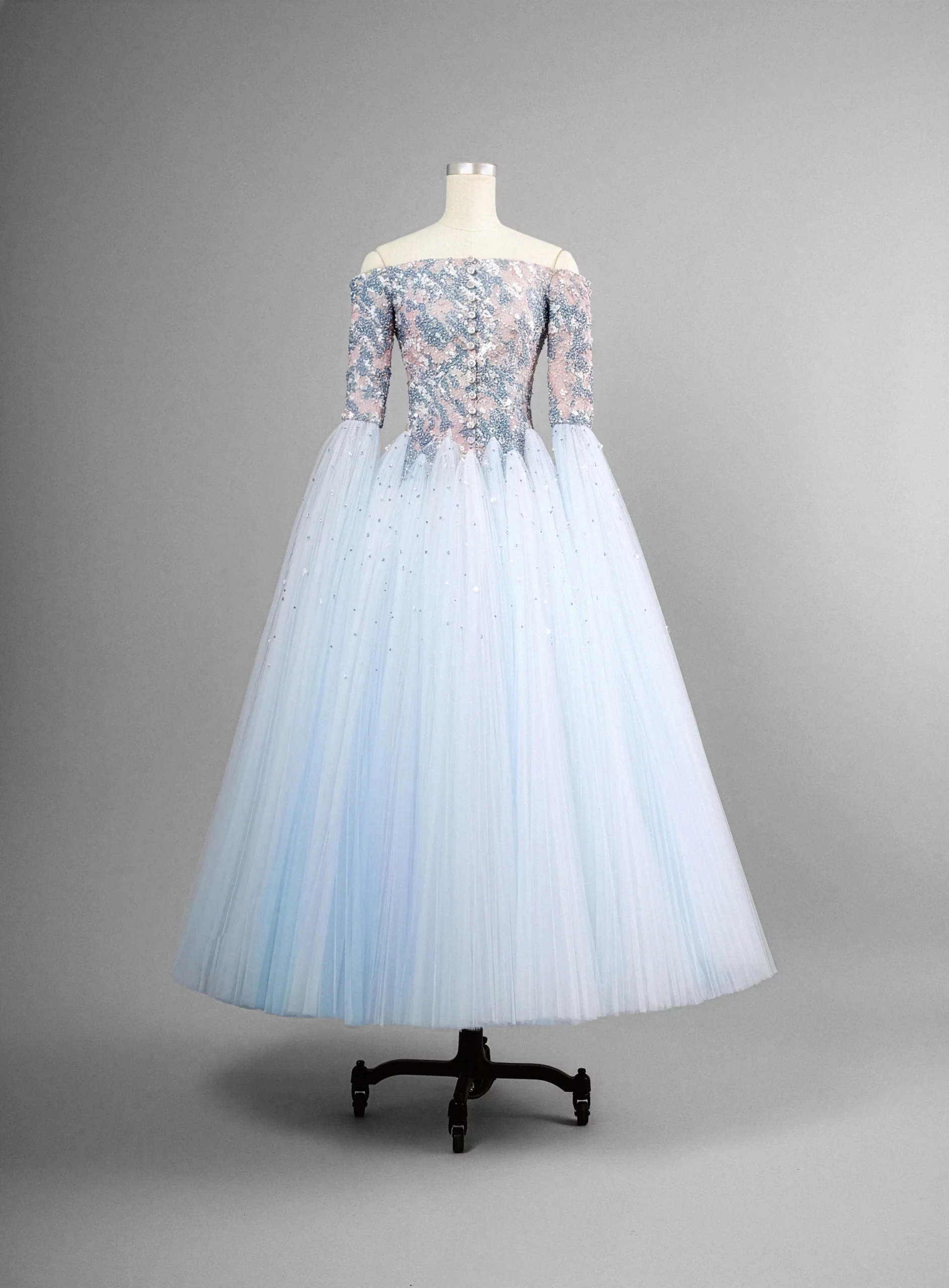 6 Ariana Grande in custom Thom Browne Singapore premiere Wicked For Good