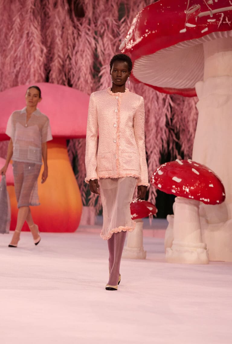 Chanel Spring Summer 2026 Haute Couture - RUNWAY MAGAZINE ® Official