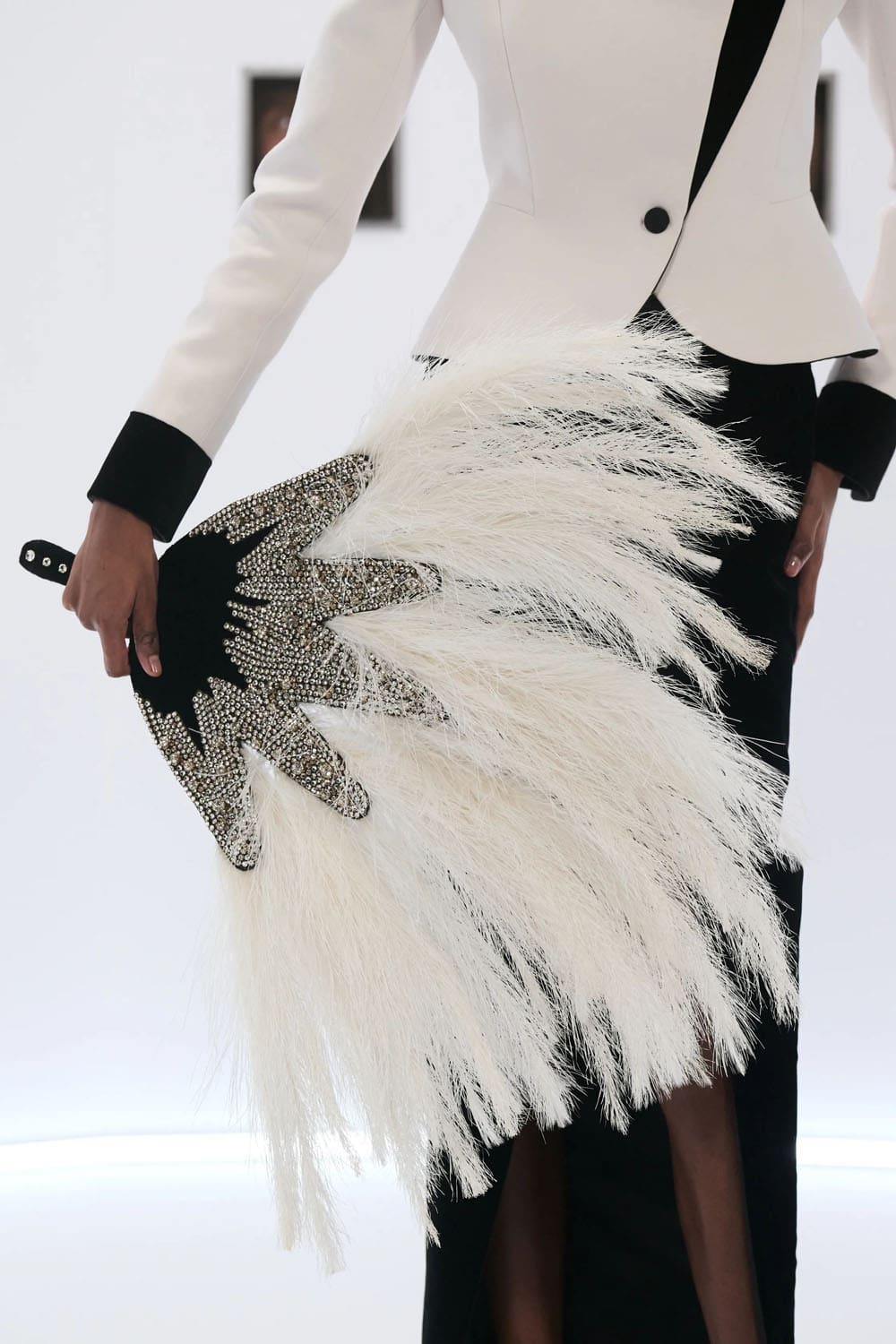 Valentino Spring Summer 2026 Haute Couture Close Up Runway Magazine (16)