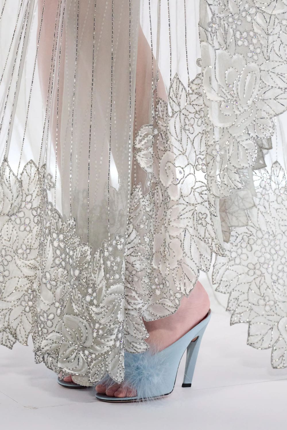 Valentino Spring Summer 2026 Haute Couture Close Up Runway Magazine (3)
