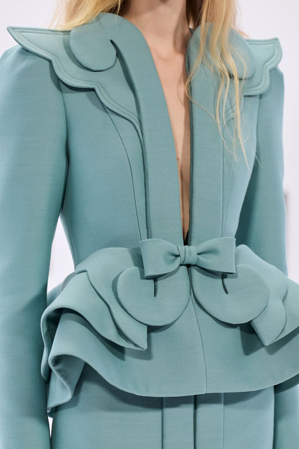 Valentino Spring Summer 2026 Haute Couture Close Up Runway Magazine (32)