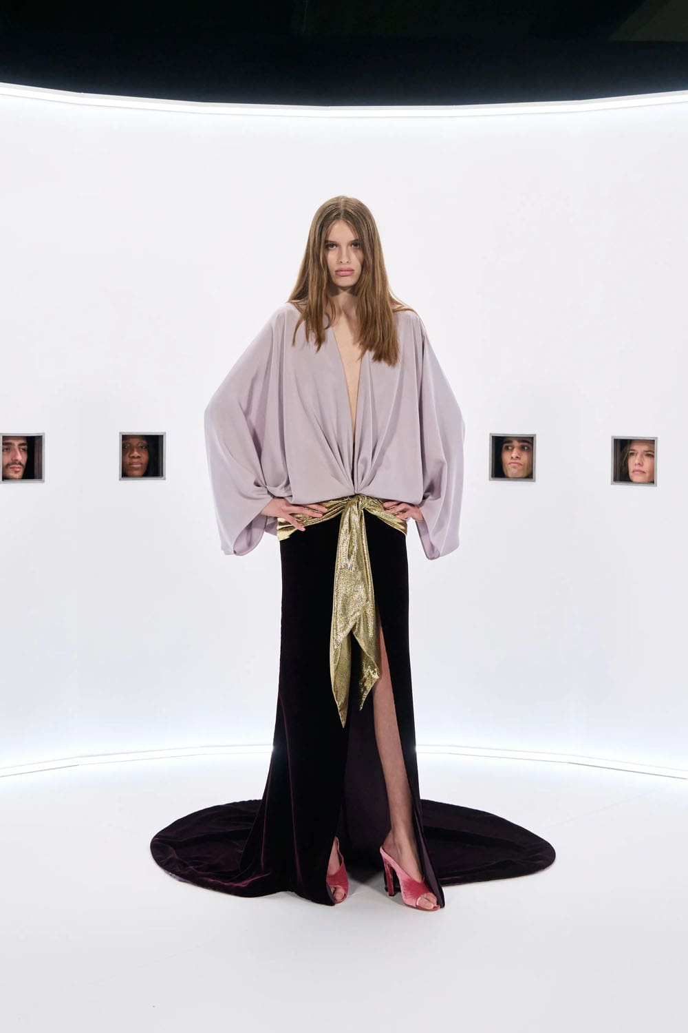 Valentino Spring Summer 2026 Haute Couture Runway Magazine (33)