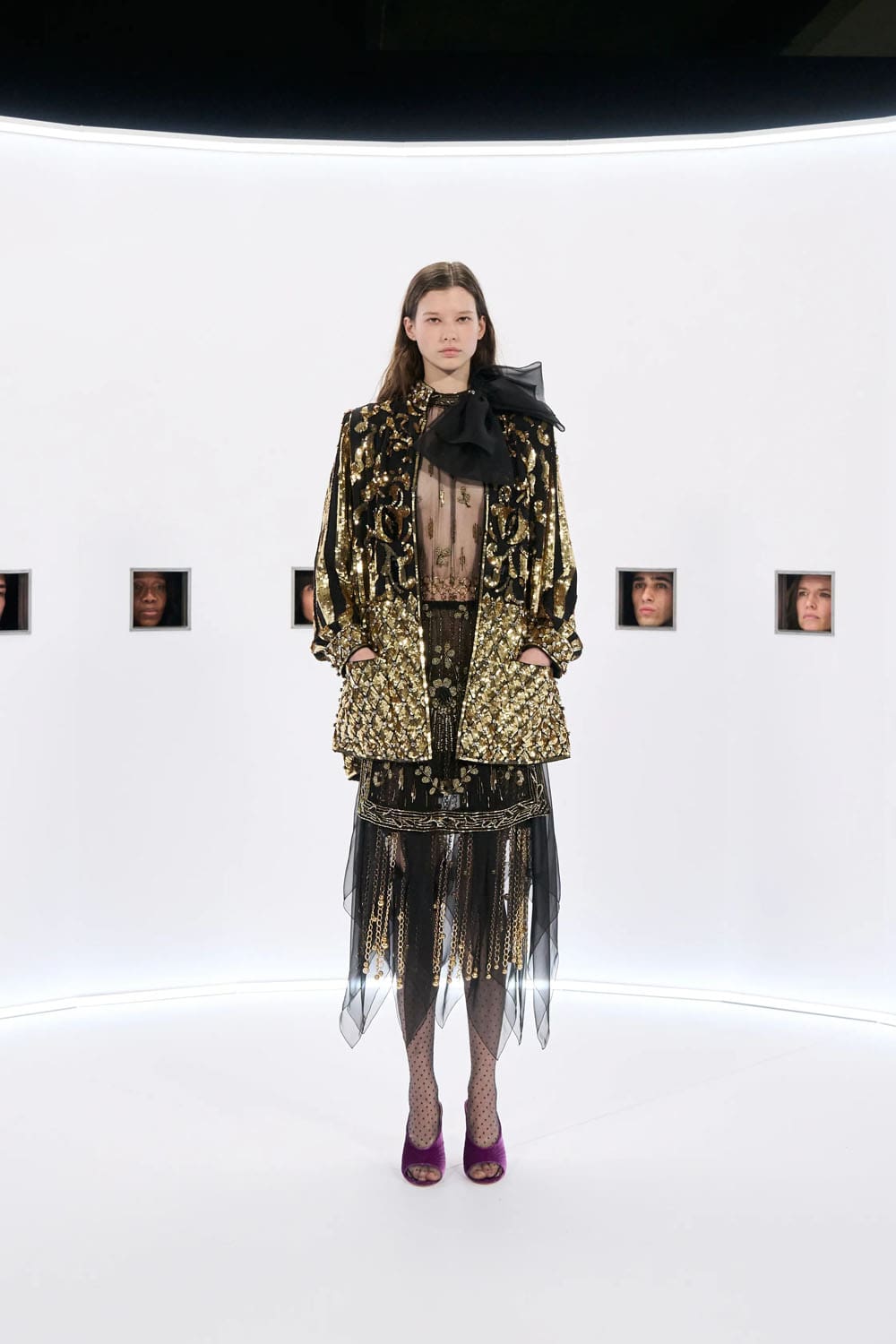 Valentino Spring Summer 2026 Haute Couture Runway Magazine (50)