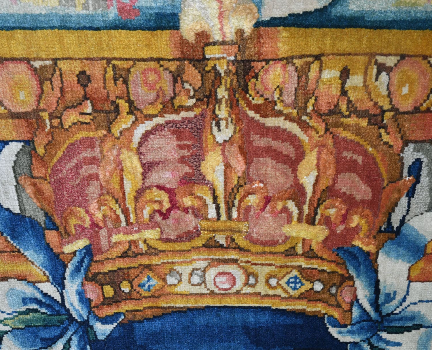 27 Королевская куронка, деталь из 13 касаний © Mobilier national Isabelle Bideau 300dpi