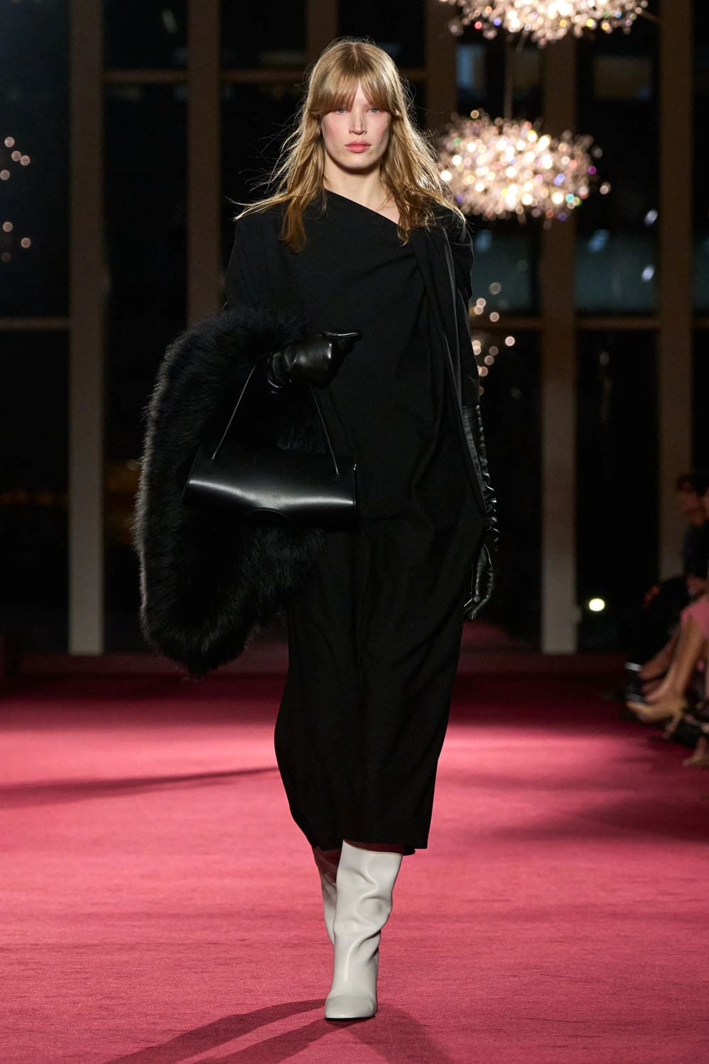 Michael Kors 2026/2027秋冬系列 45周年纪念 Runway 杂志(3)