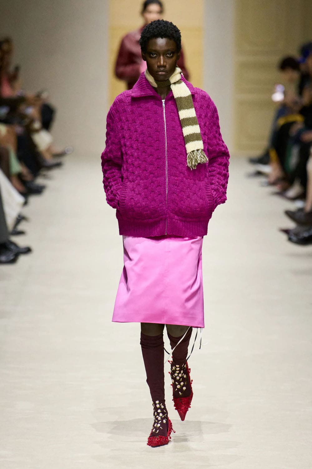 Prada Fall Winter 2026 2027 Runway Magazine (14)