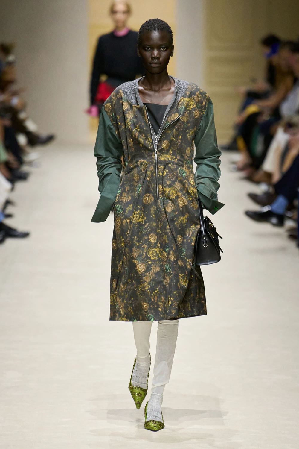 Prada Fall Winter 2026 2027 Runway Magazine (20)