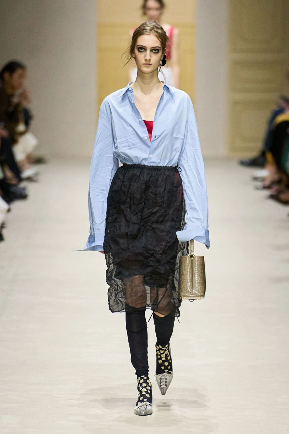 Prada Fall Winter 2026 2027 Runway Magazine (47)
