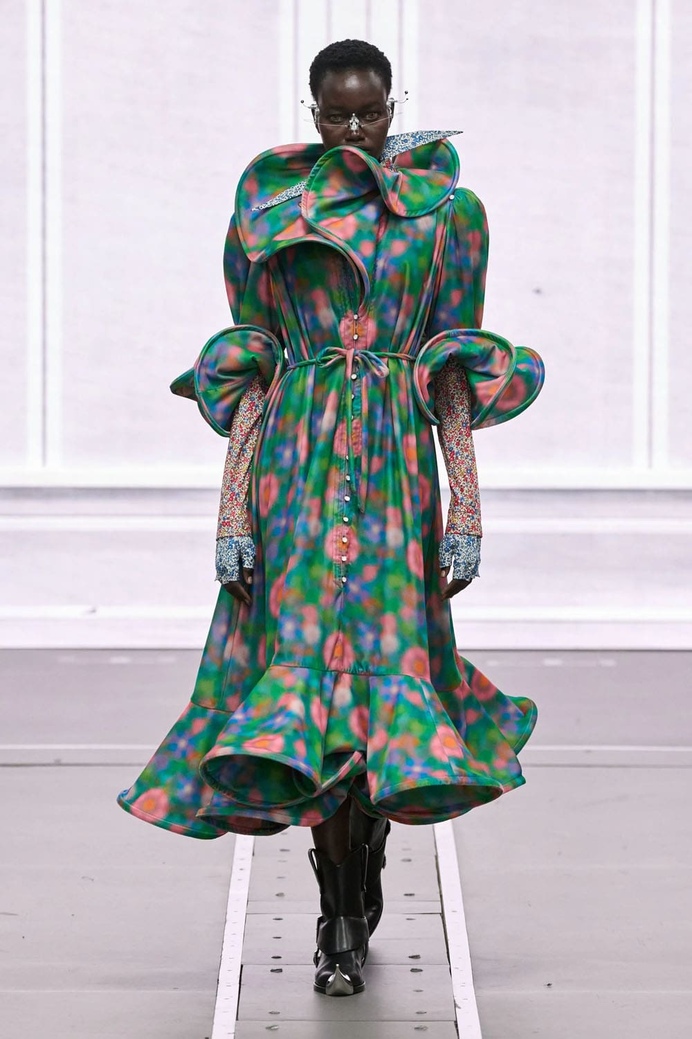 Anrealage Fall Winter 2026 2027 Runway Magazine (10)