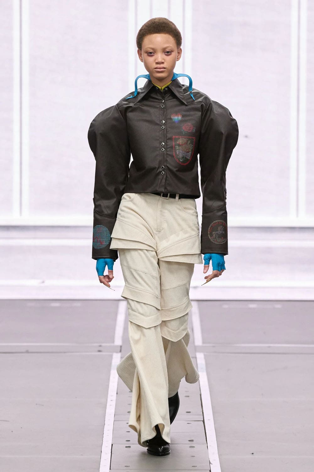 Anrealage Fall Winter 2026 2027 Runway Magazine (13)