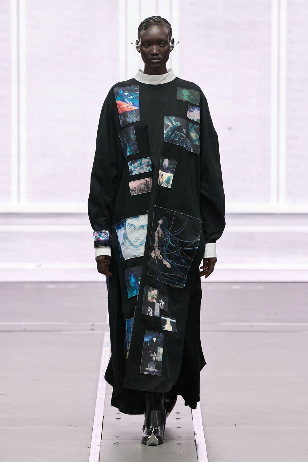 Anrealage Fall Winter 2026 2027 Runway Magazine (20)