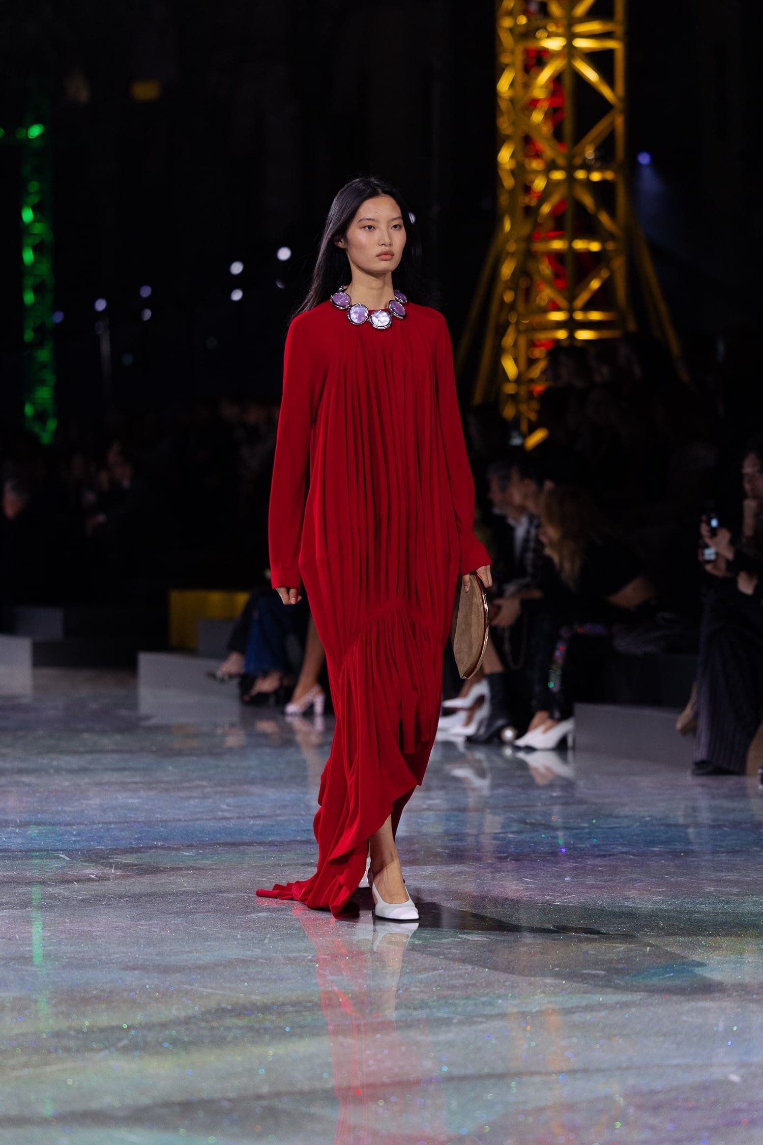 Подробности о коллекции Chanel осень 2026 Runway Журнал (104)