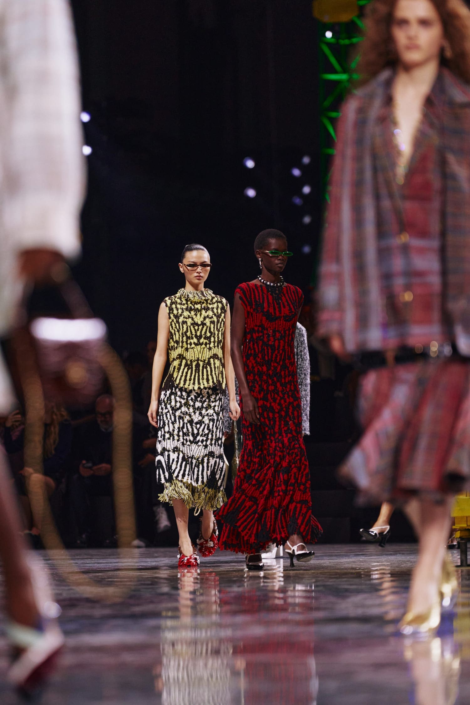 Подробности о коллекции Chanel осень 2026 Runway Журнал (107)