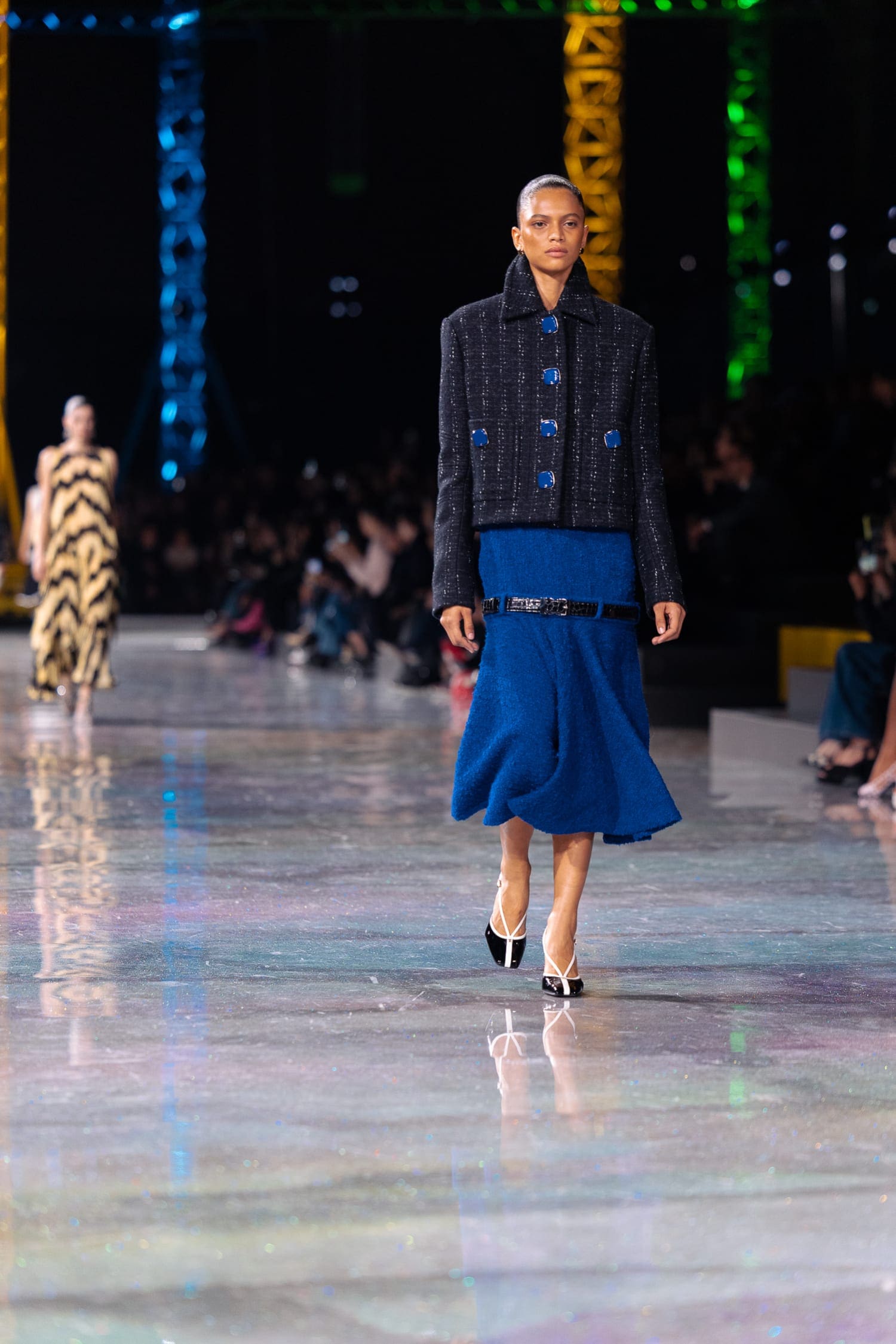 Подробности о коллекции Chanel осень 2026 Runway Журнал (127)