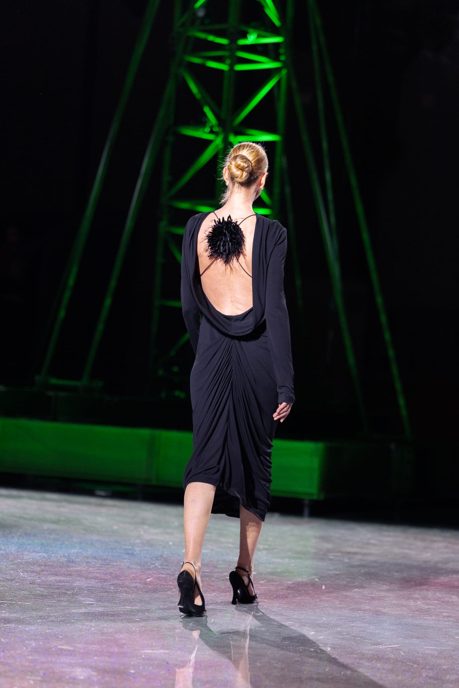 Подробности о коллекции Chanel осень 2026 Runway Журнал (140)