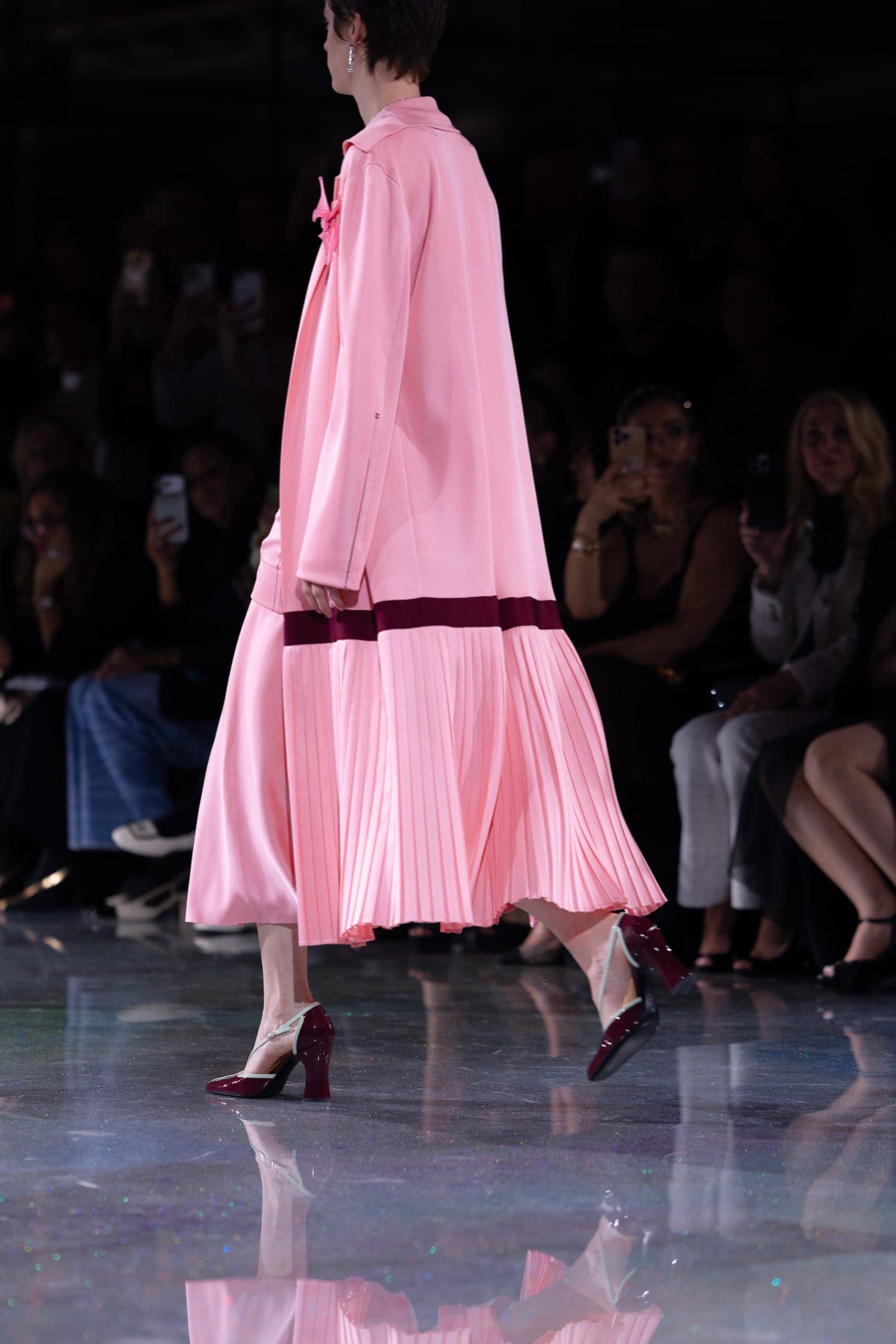 Подробности о коллекции Chanel осень 2026 Runway Журнал (143)