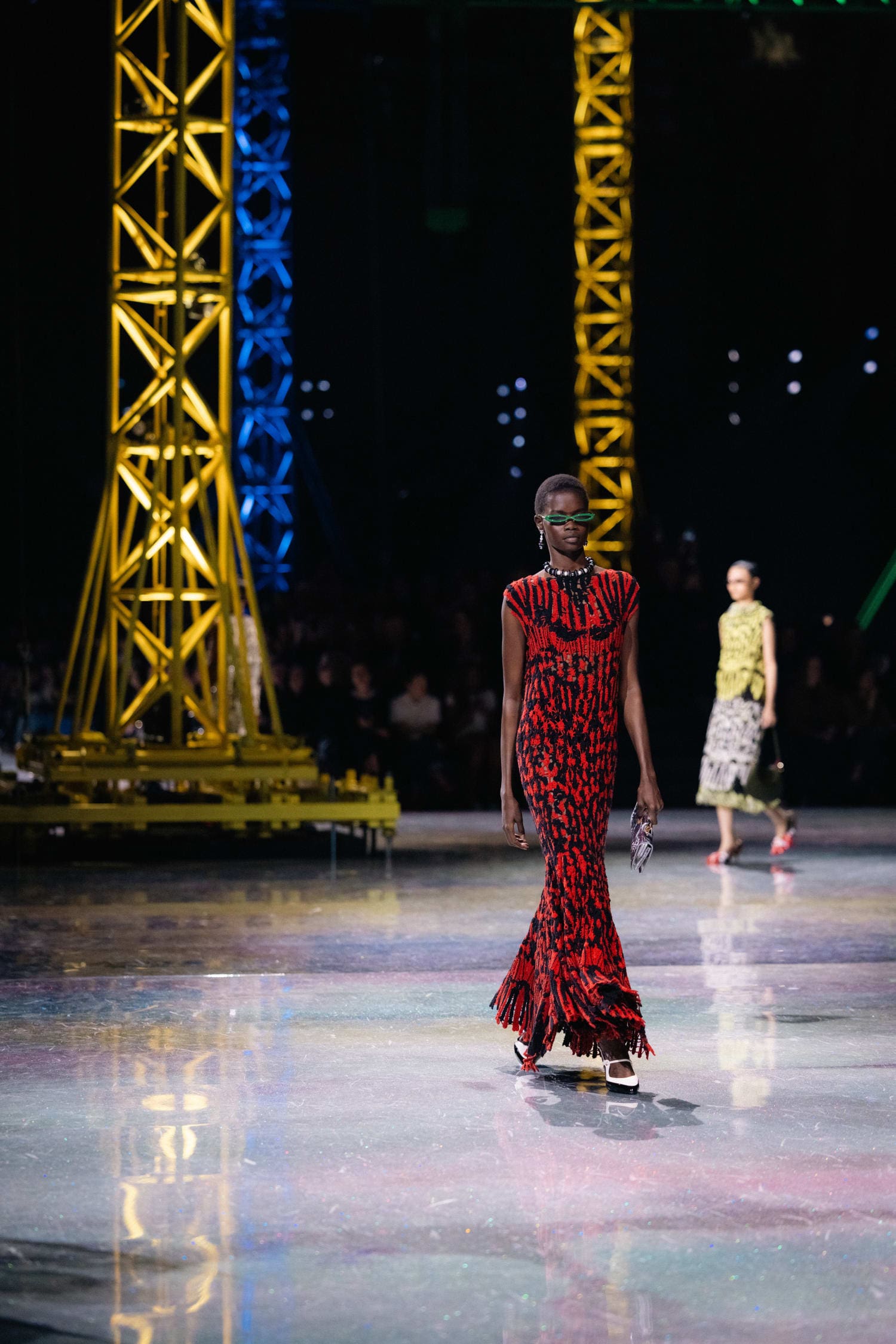 Подробности о коллекции Chanel осень 2026 Runway Журнал (230)