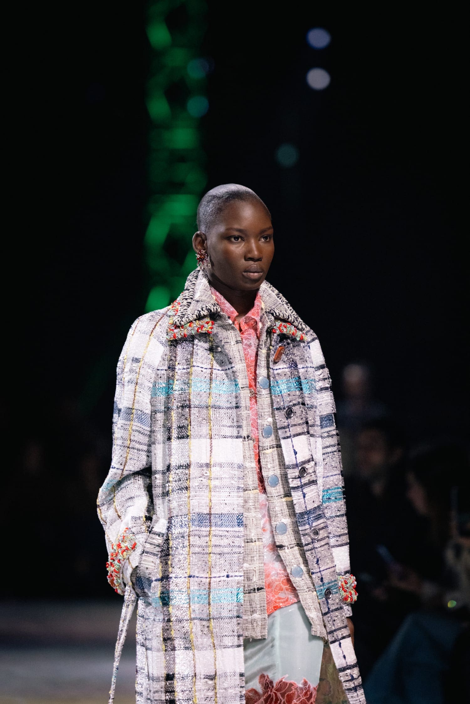 Подробности о коллекции Chanel осень 2026 Runway Журнал (246)