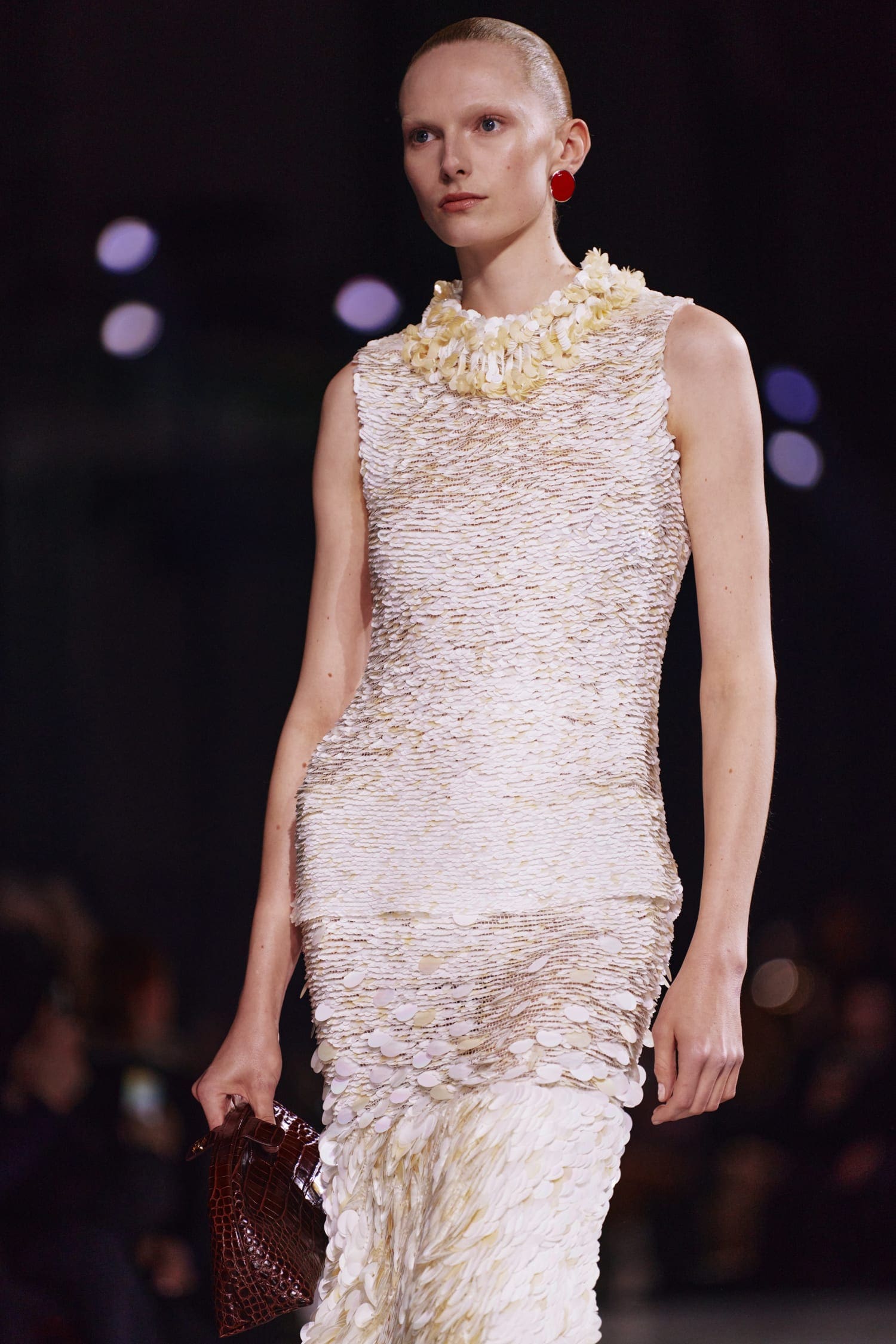 Подробности о коллекции Chanel осень 2026 Runway Журнал (262)