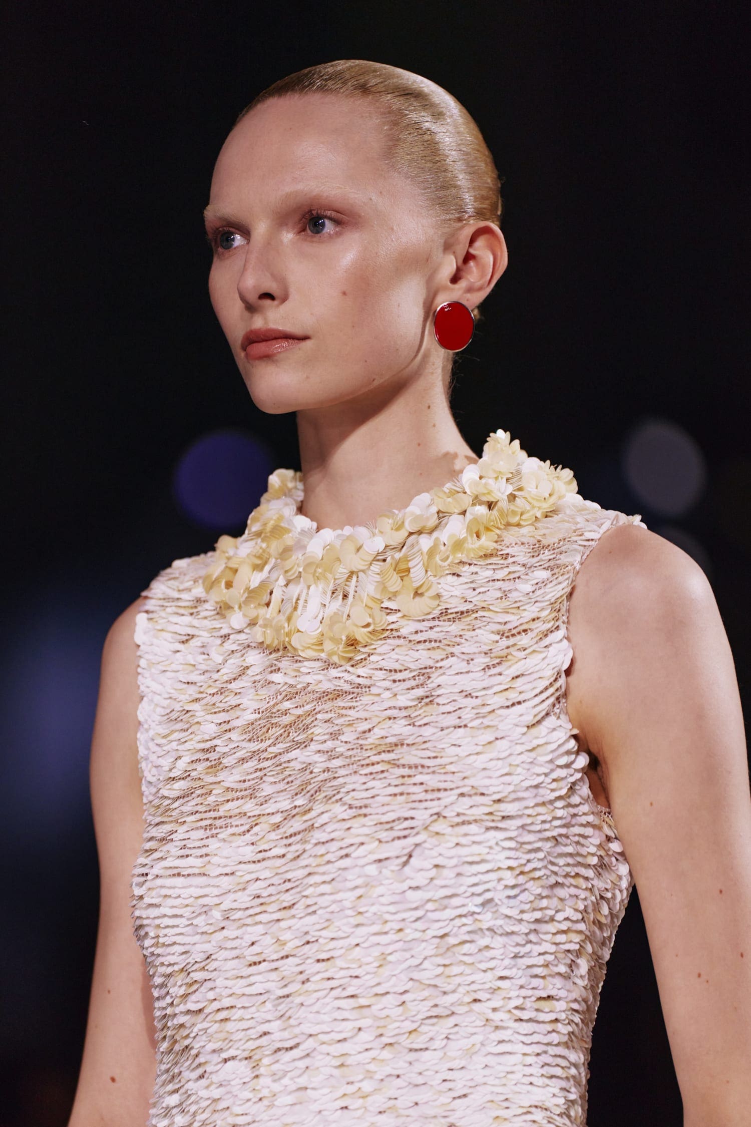 Подробности о коллекции Chanel осень 2026 Runway Журнал (263)