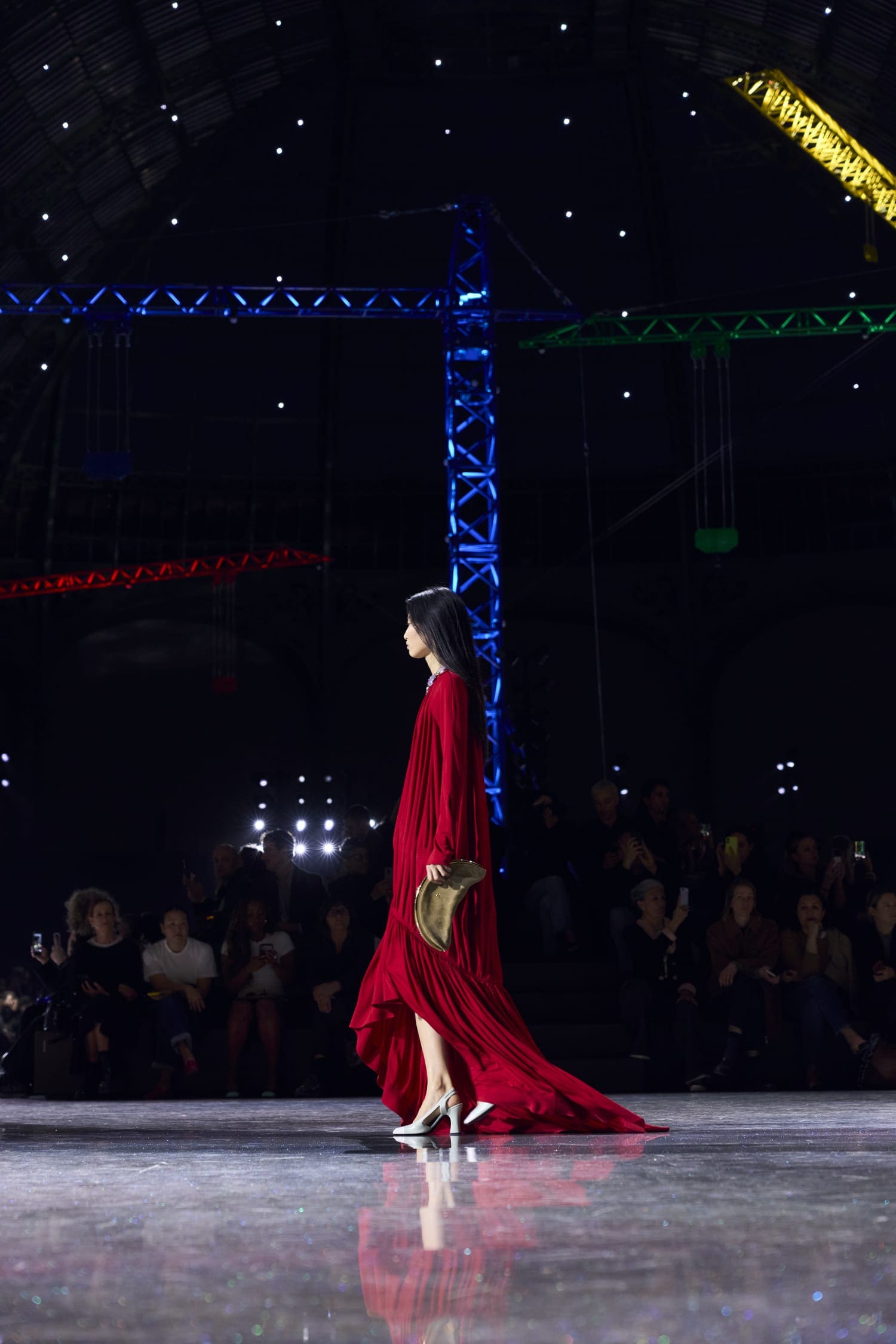 Подробности о коллекции Chanel осень 2026 Runway Журнал (40)