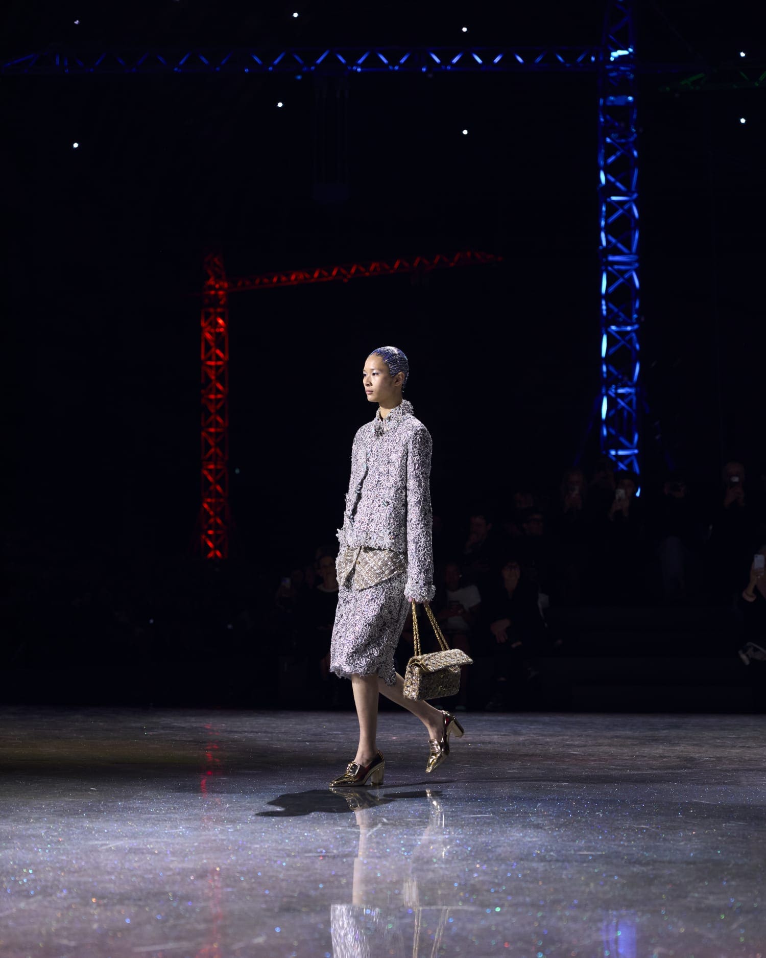 Подробности о коллекции Chanel осень 2026 Runway Журнал (55)