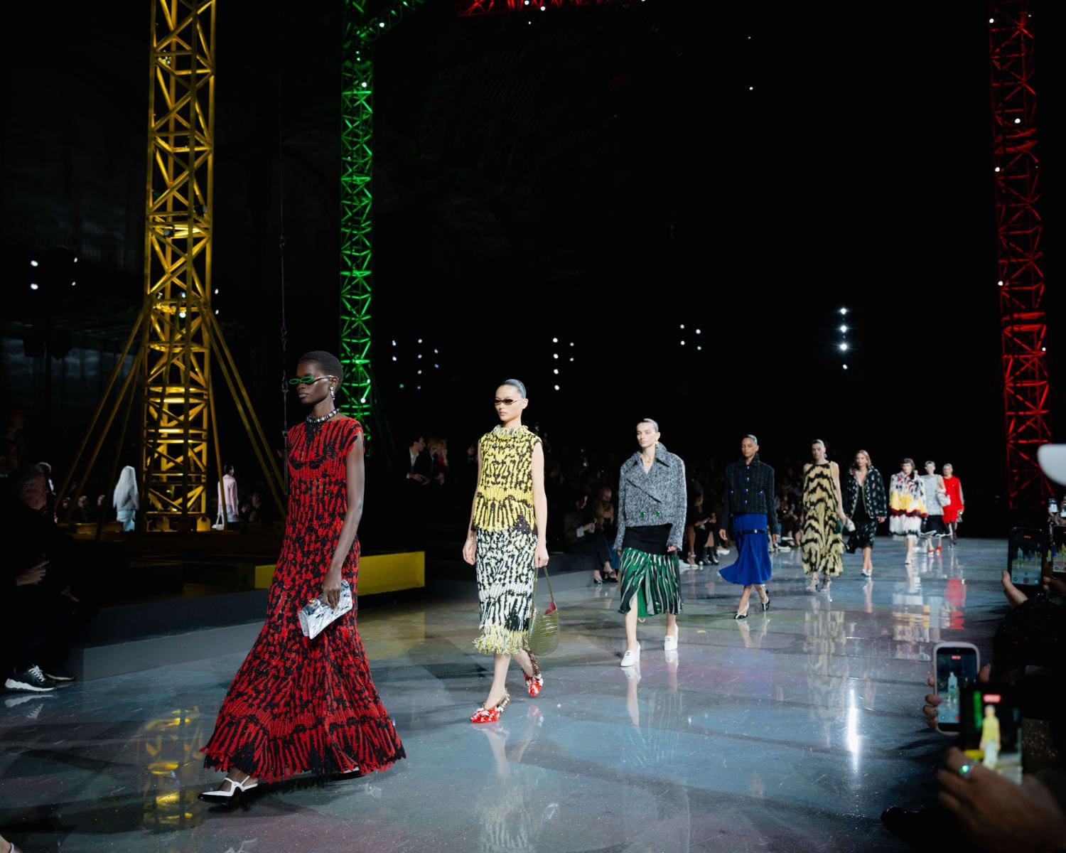 Подробности о коллекции Chanel осень 2026 Runway Журнал (72)