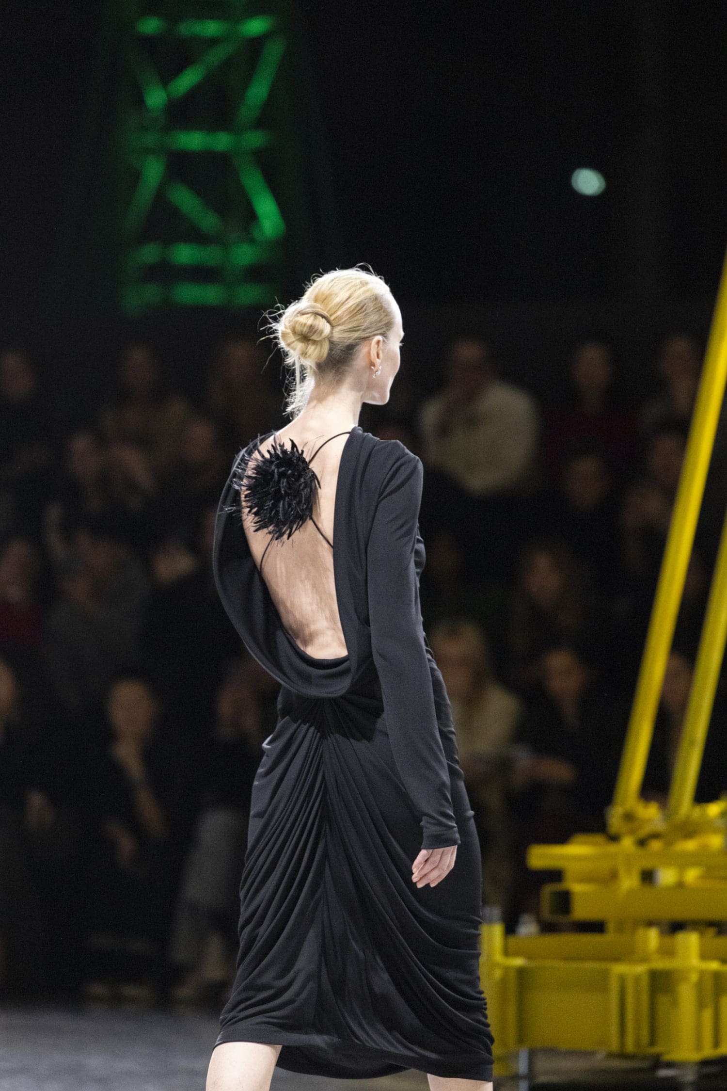 Подробности о коллекции Chanel осень 2026 Runway Журнал (77)