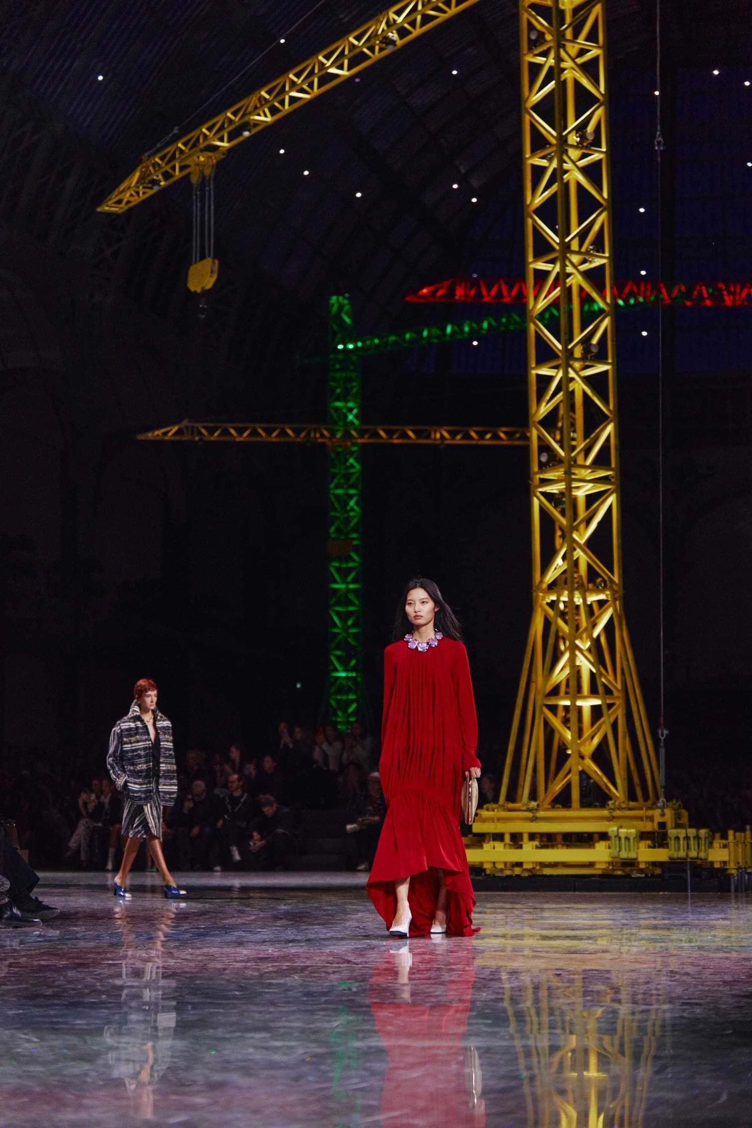 Подробности о коллекции Chanel осень 2026 Runway Журнал (78)