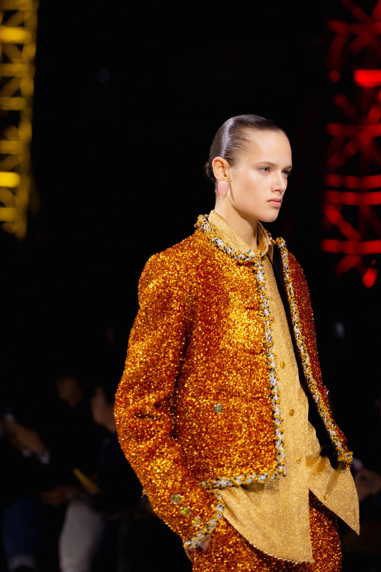 Подробности о коллекции Chanel осень 2026 Runway Журнал (8)